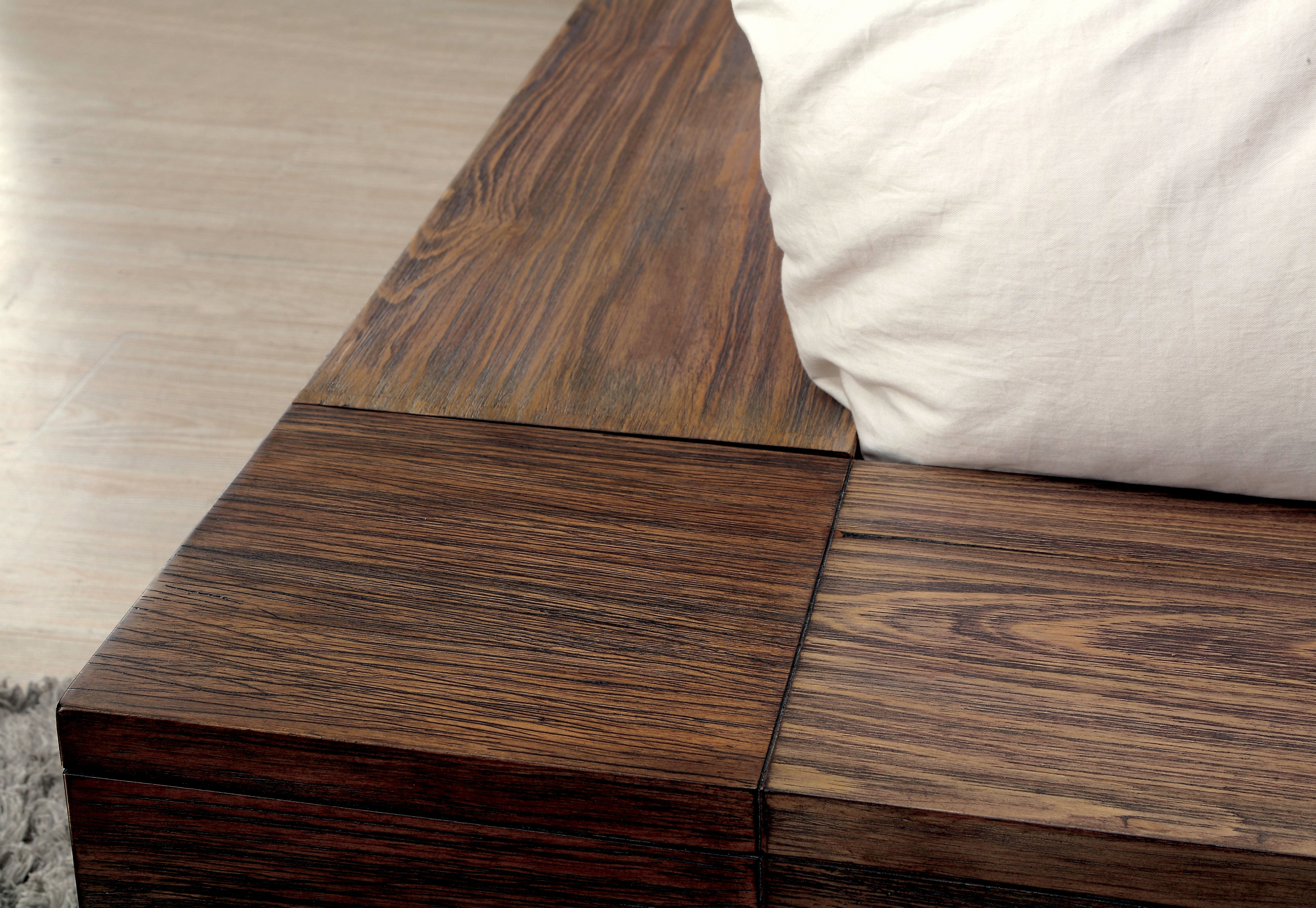 Assaro Rustic Wood Platform Bed in Queen