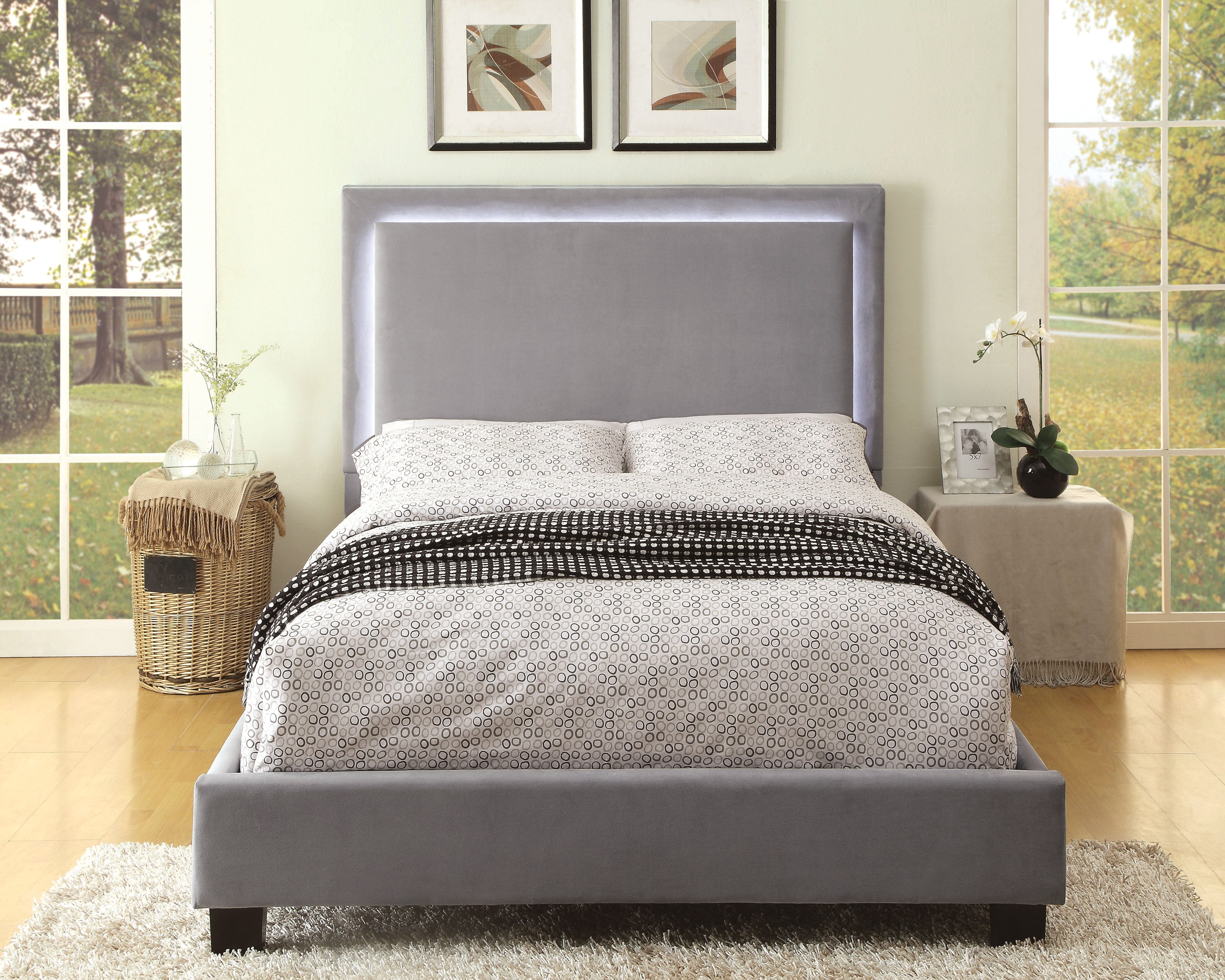 Drew Contemporary Flannelette Platform Bed in Full