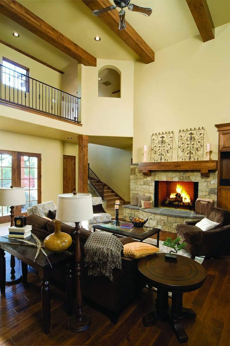 Majestic Biltmore Radiant 36" Traditional Wood Burning Fireplace