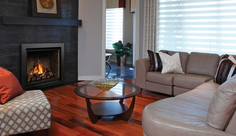 Kingsman 39" Direct Vent Gas Fireplace: Elevate Your Home's Ambiance