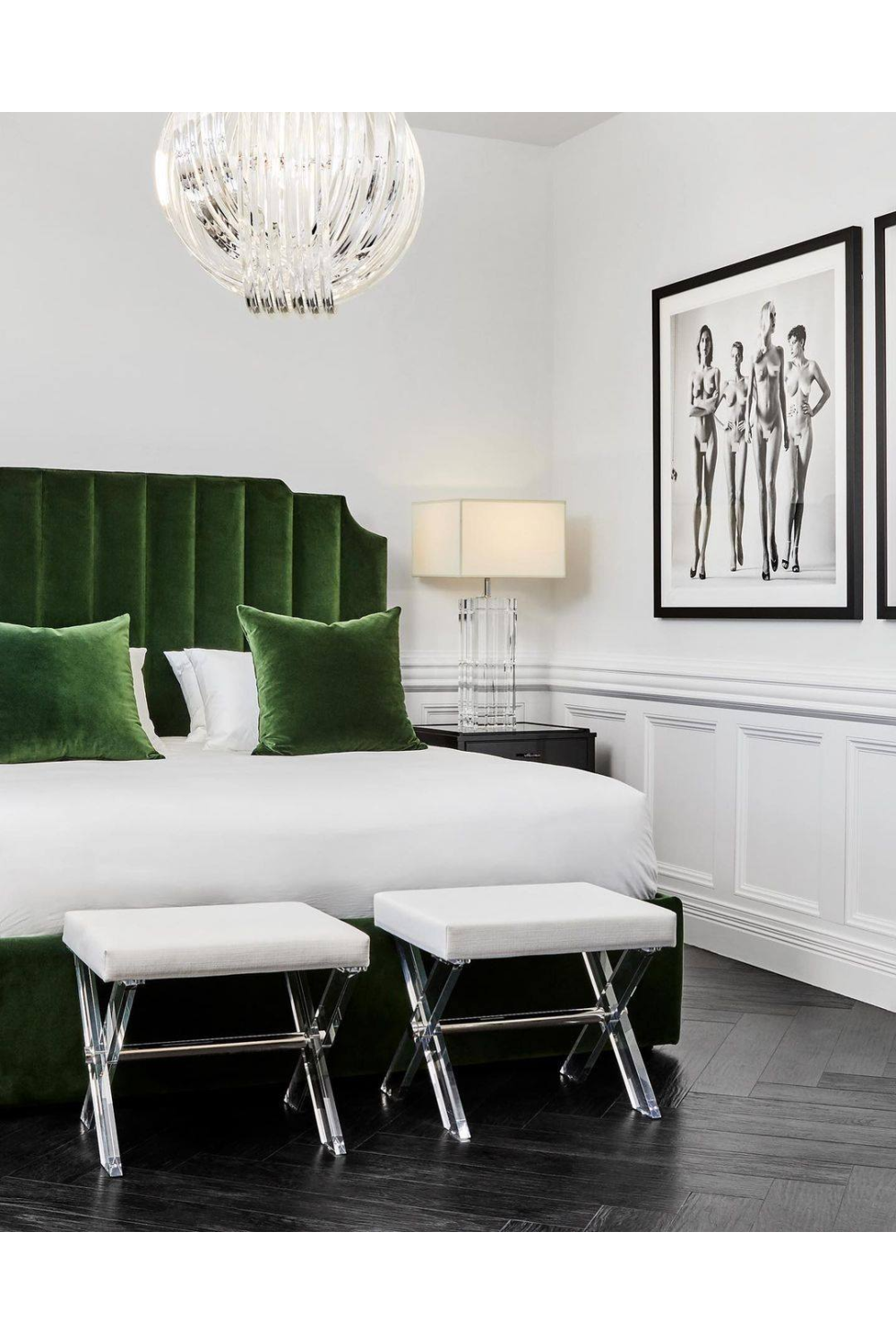 Lucite Loop Chandelier | Eichholtz CHANDELIER MARCO POLO S