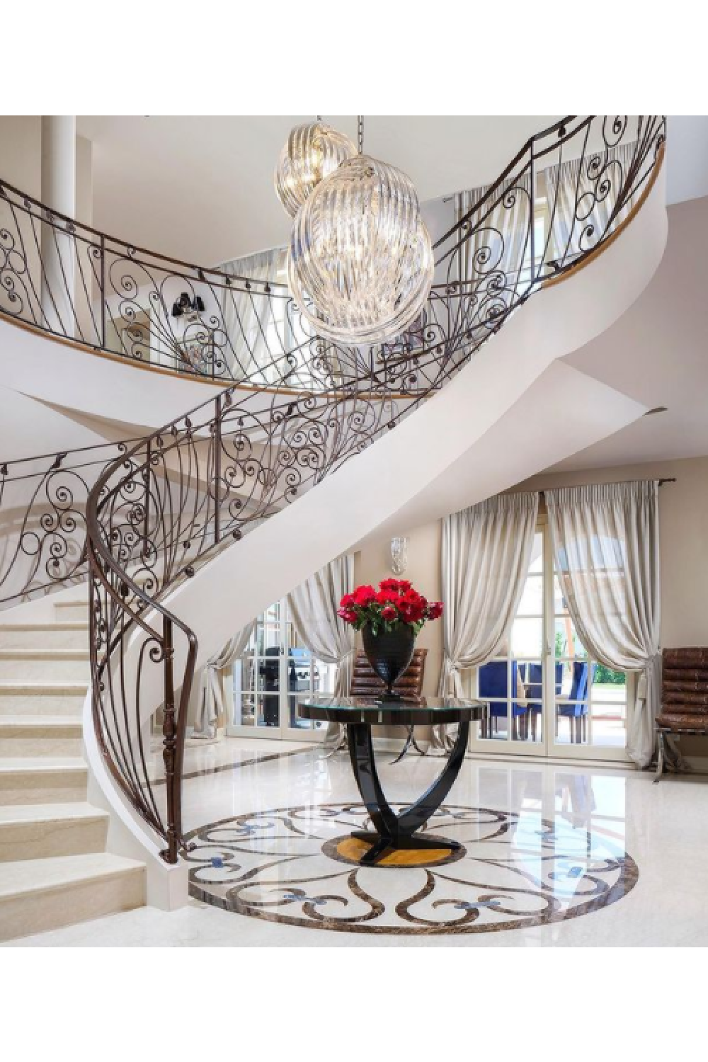 Lucite Loop Chandelier | Eichholtz CHANDELIER MARCO POLO S