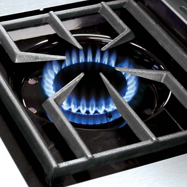 Broil King Imperial QS 670 Built-In Natural Gas Grill with iQue Smart Control Technology