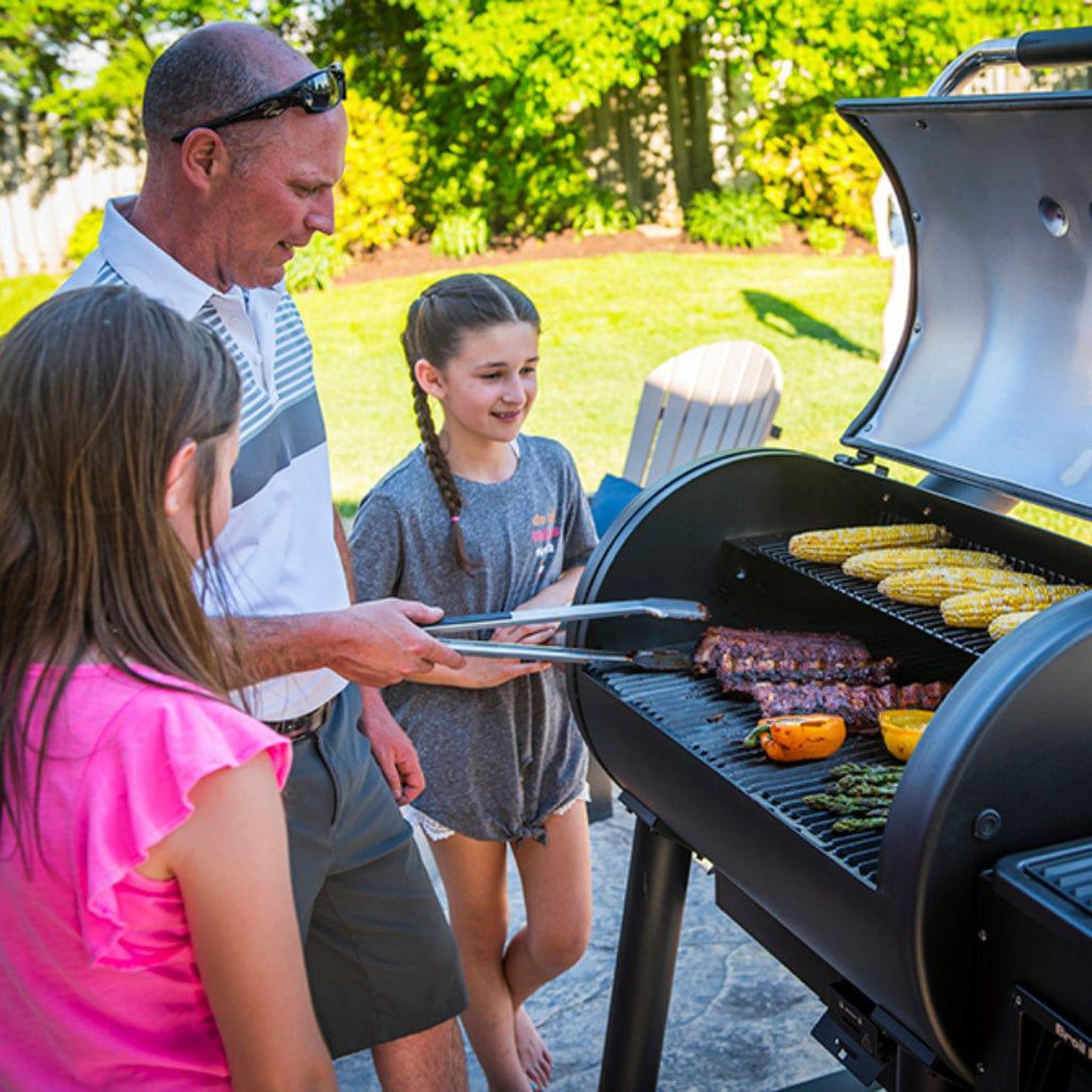 Broil King Regal 500 Smoke Pellet Grill & Smoker – 58" Wi-Fi & Bluetooth Controlled