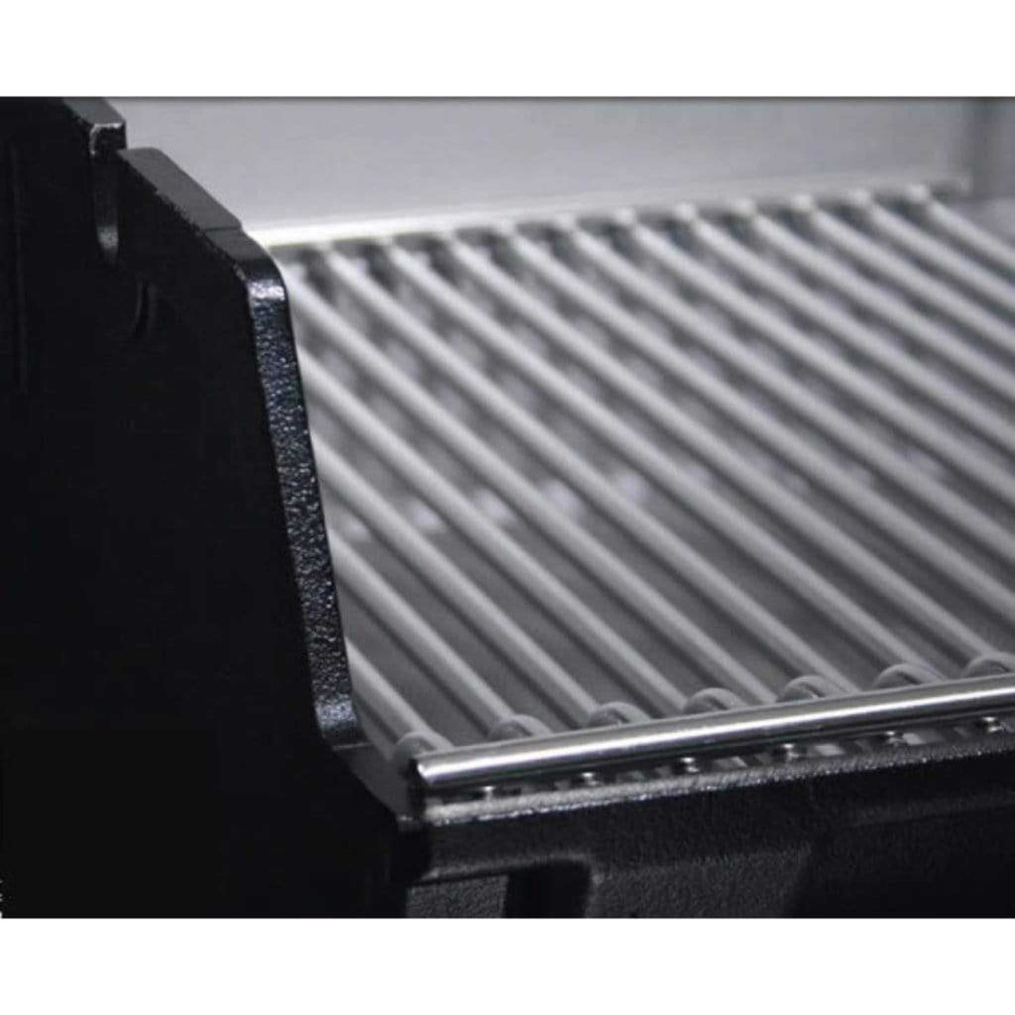 Broilmaster P3PK6N Premium Natural Gas Grill Package with Bowtie Burner & In-Ground Post