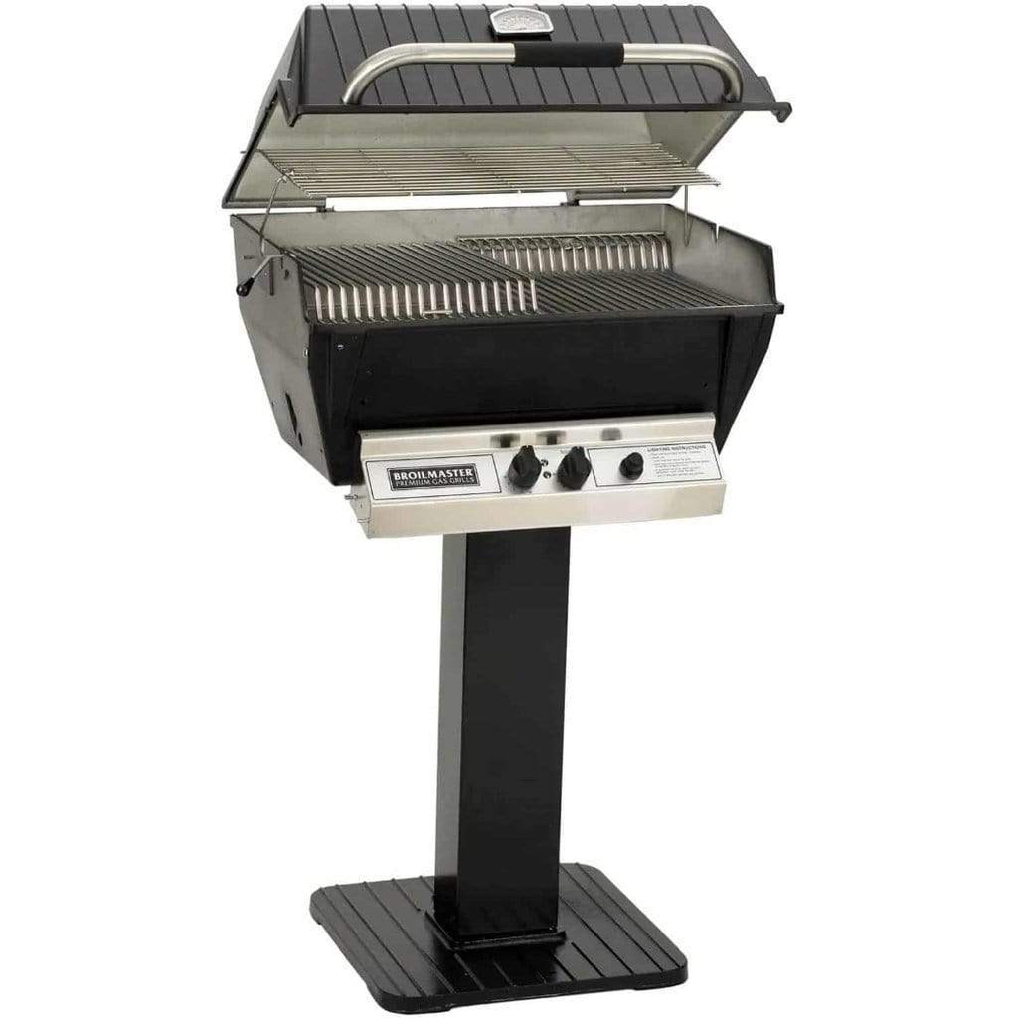 Broilmaster P3X Premium Propane Grill with 26" Black Painted Steel Post and Bowtie Burner