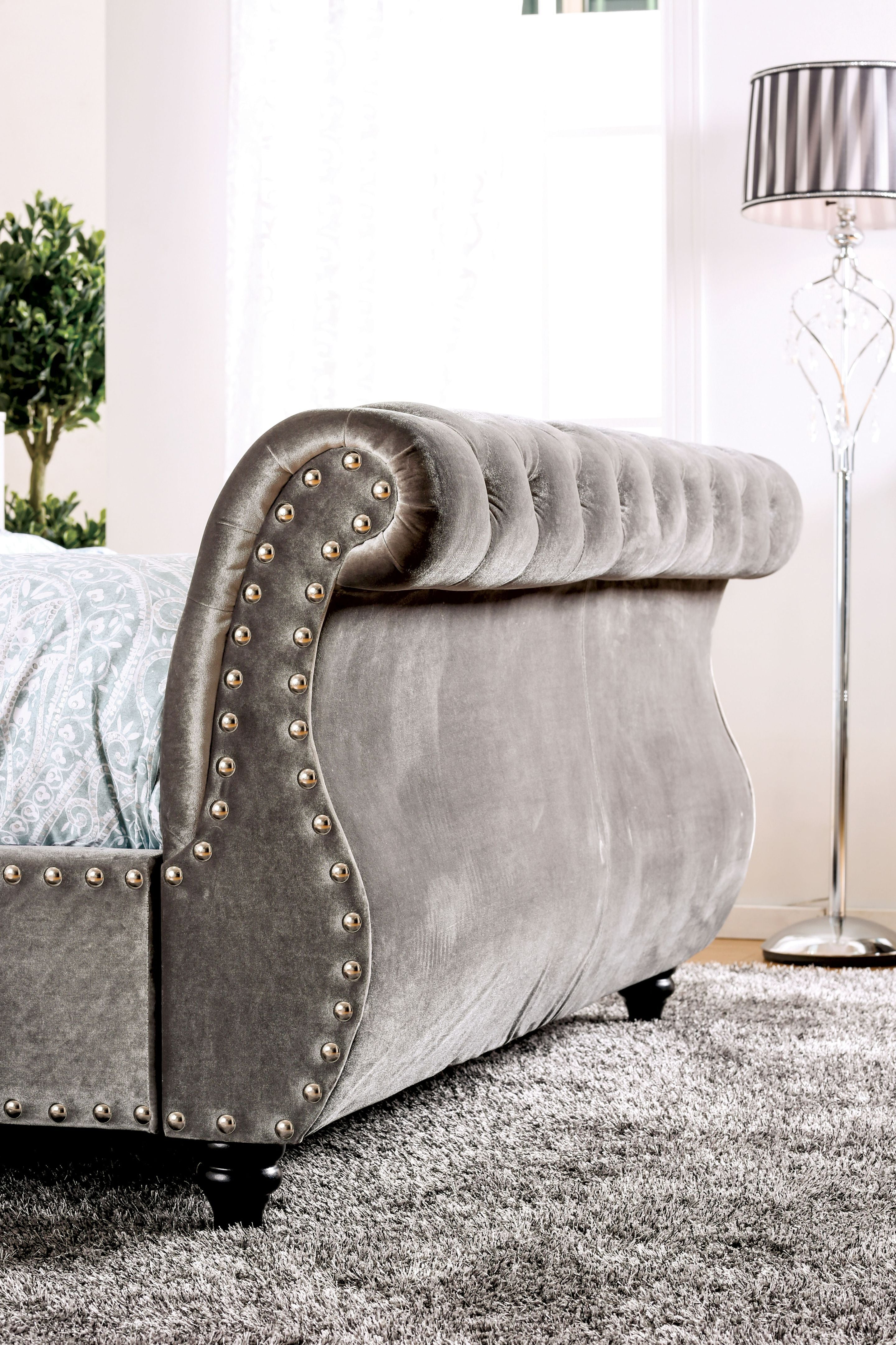 Shirley Transitional Fabric Eastern King Platform Bed in Gray
