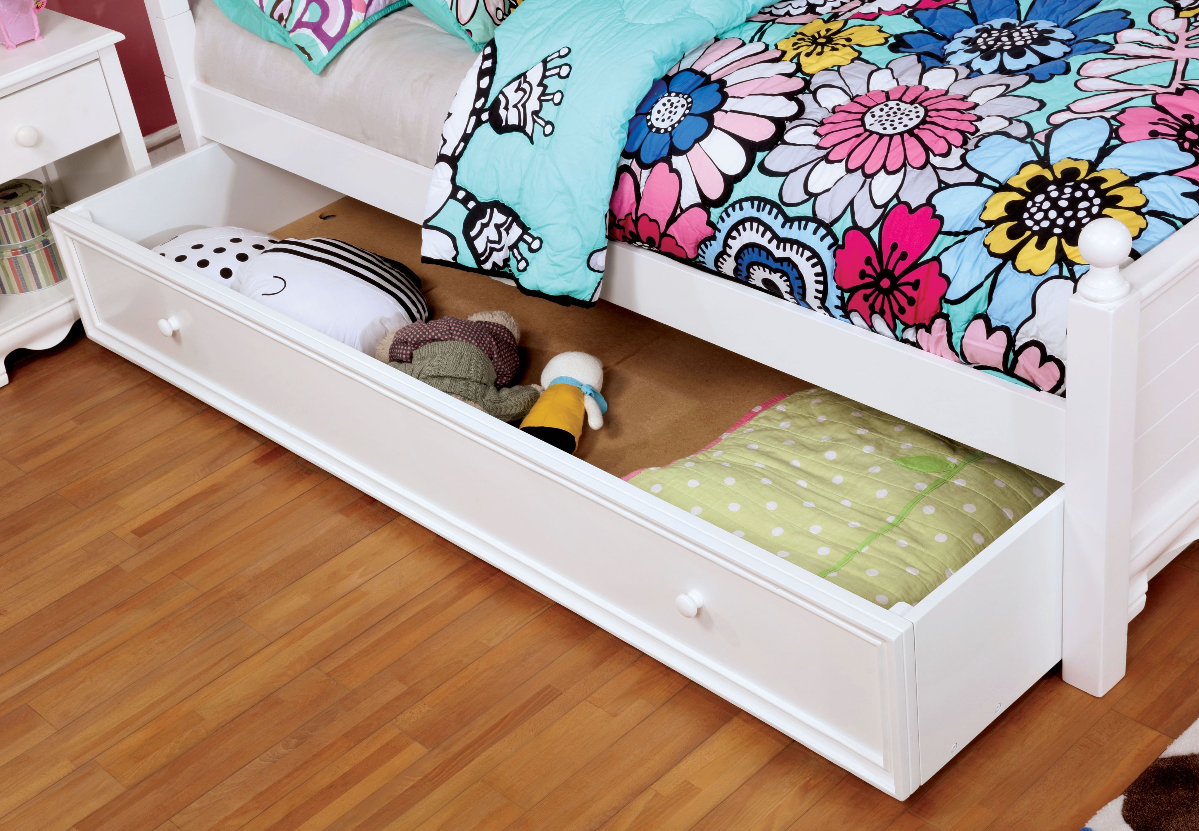 Tori Contemporary Solid Wood Trundle in White