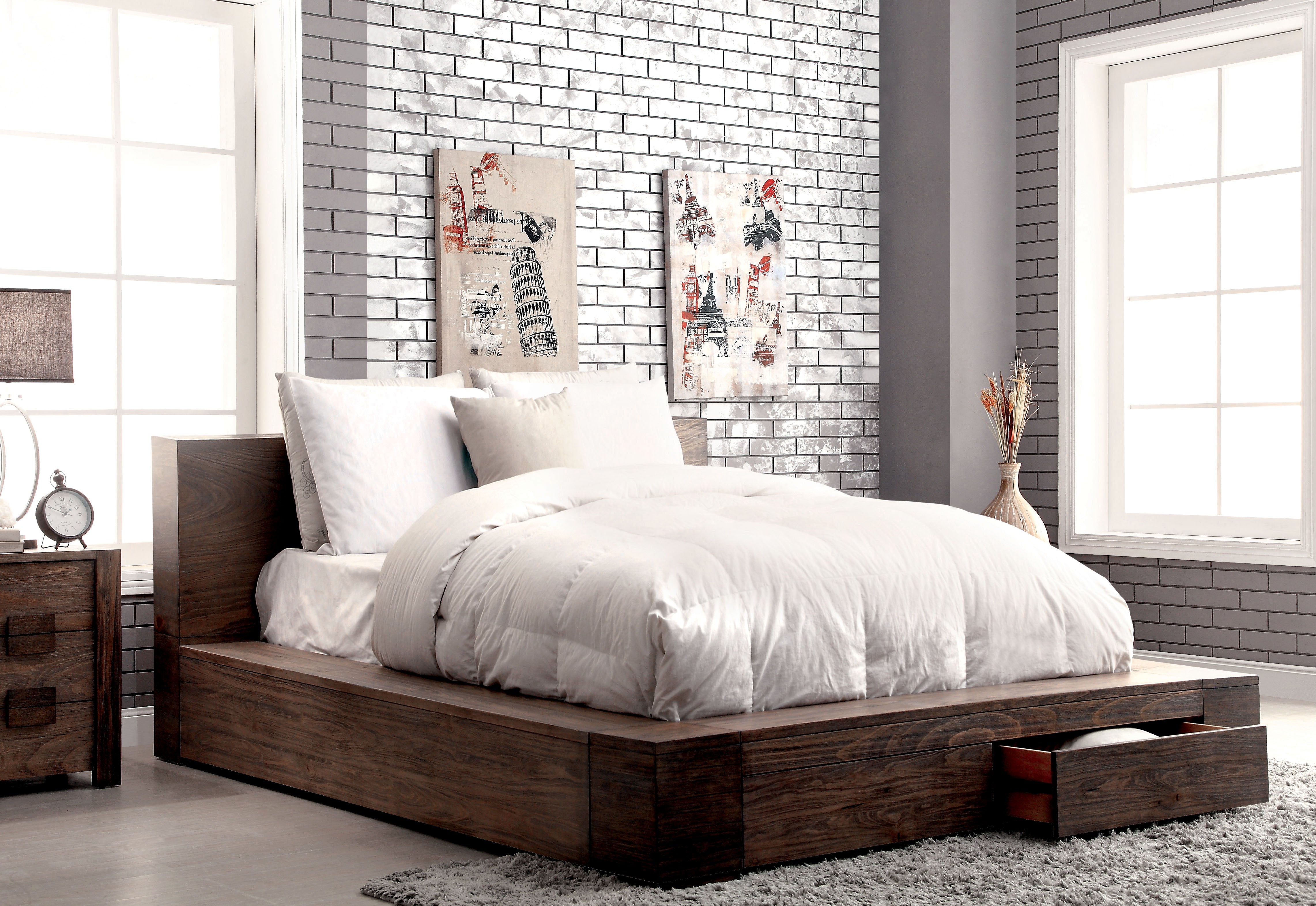 Assaro Rustic Wood Platform Bed in Queen