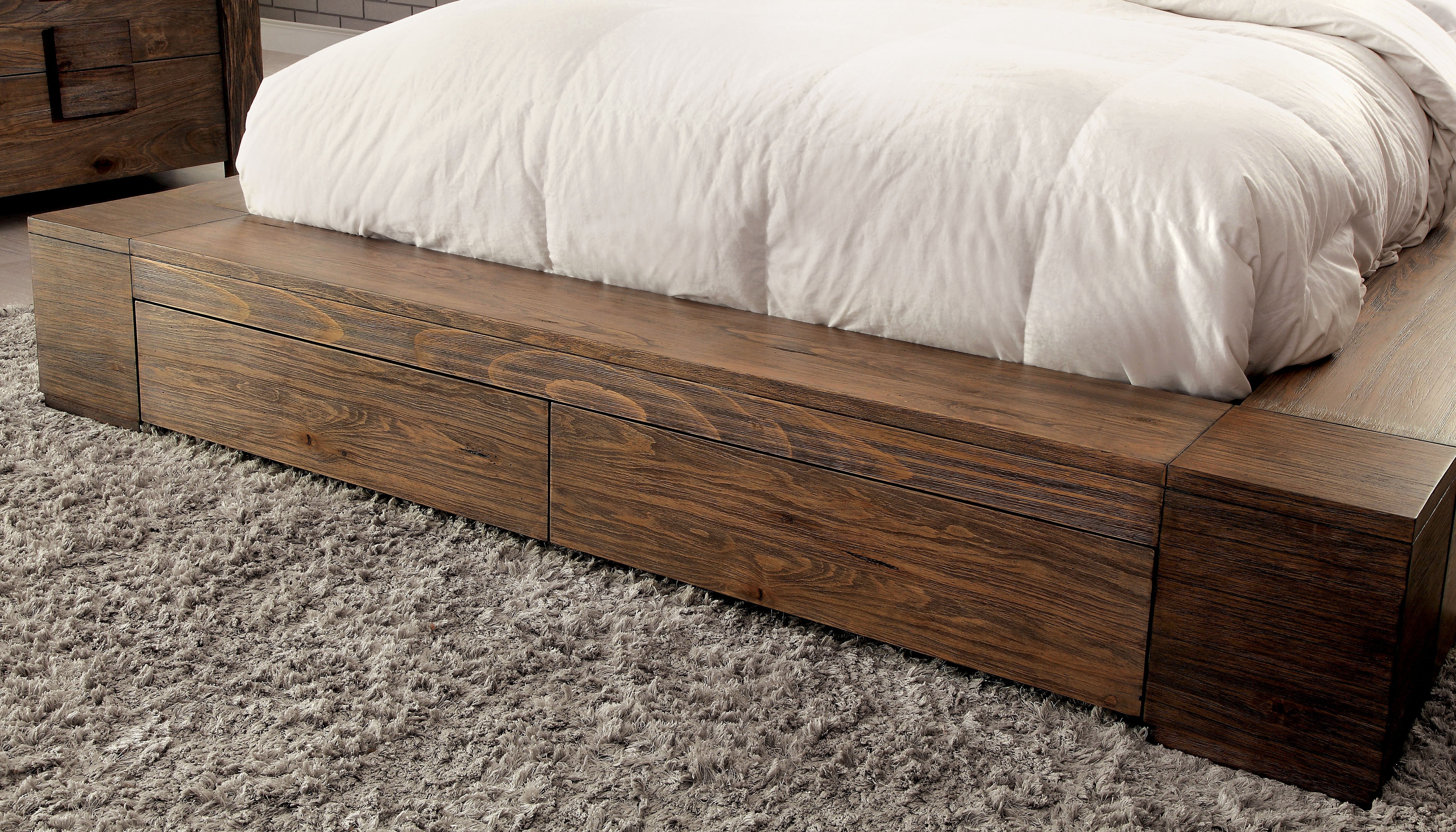 Assaro Rustic Wood Platform Bed in Queen