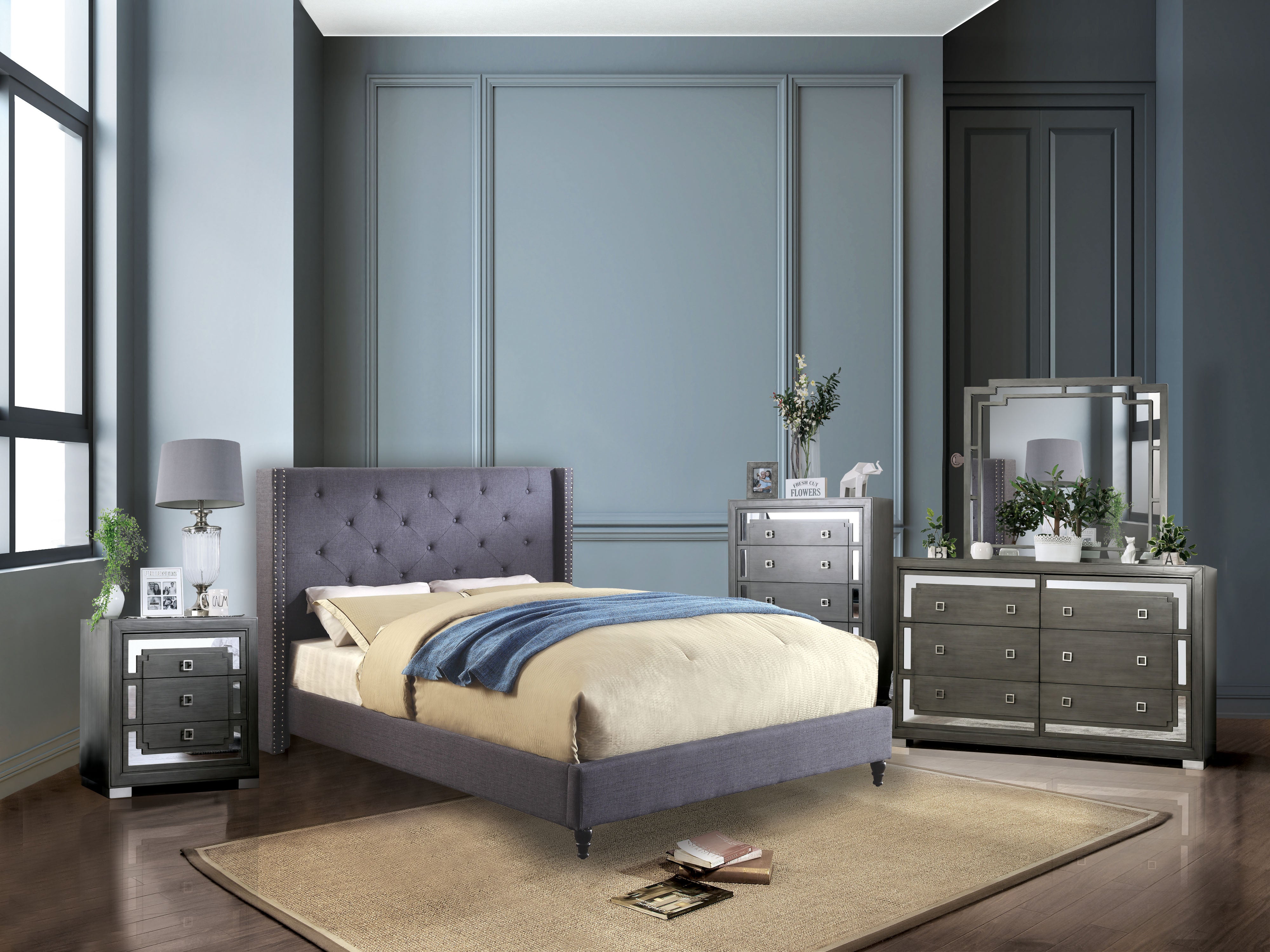 Minkoff Contemporary Fabric Platform Bed in Queen