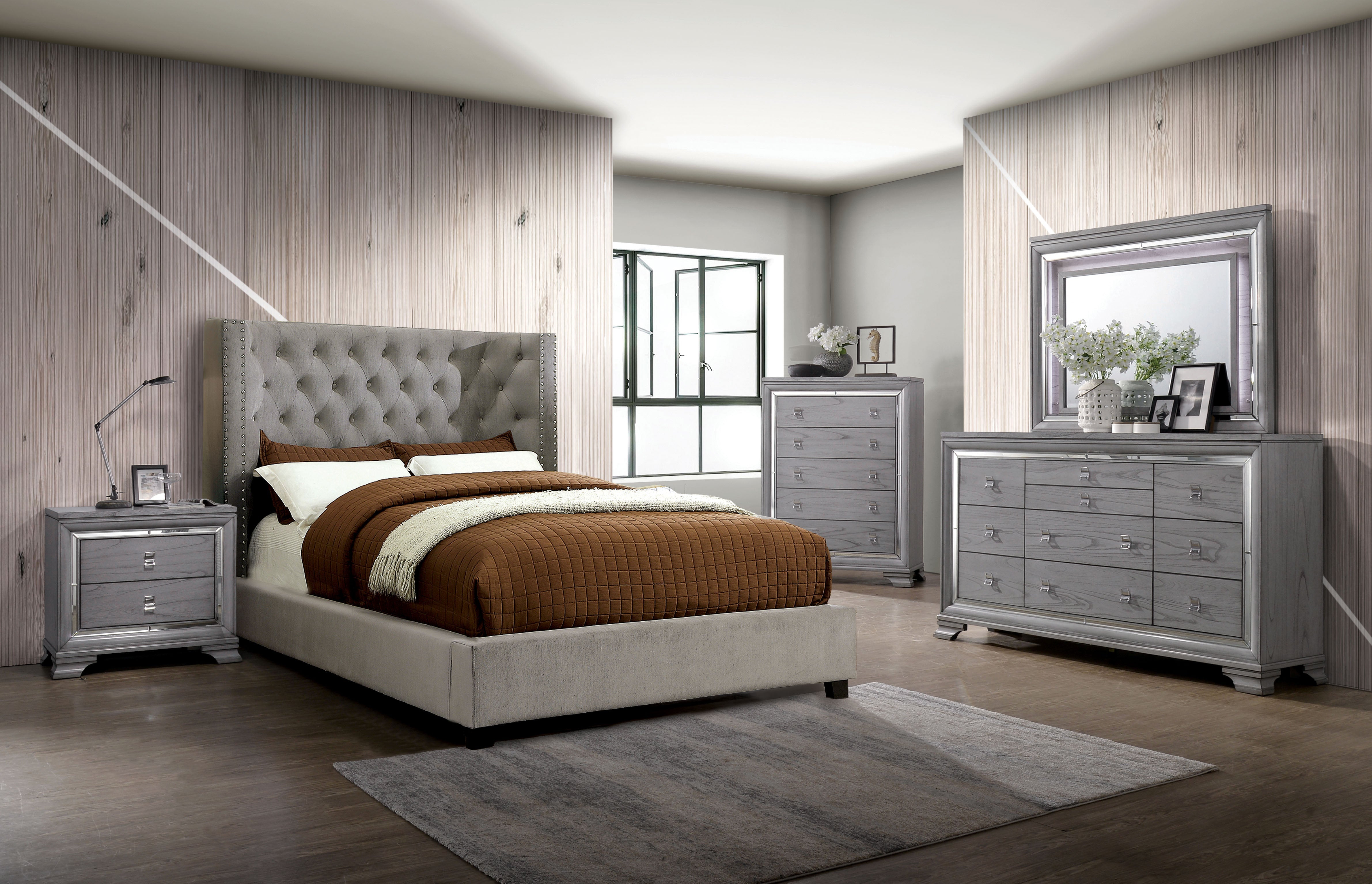 Piklin Transitional Queen Wingback Bed in Gray