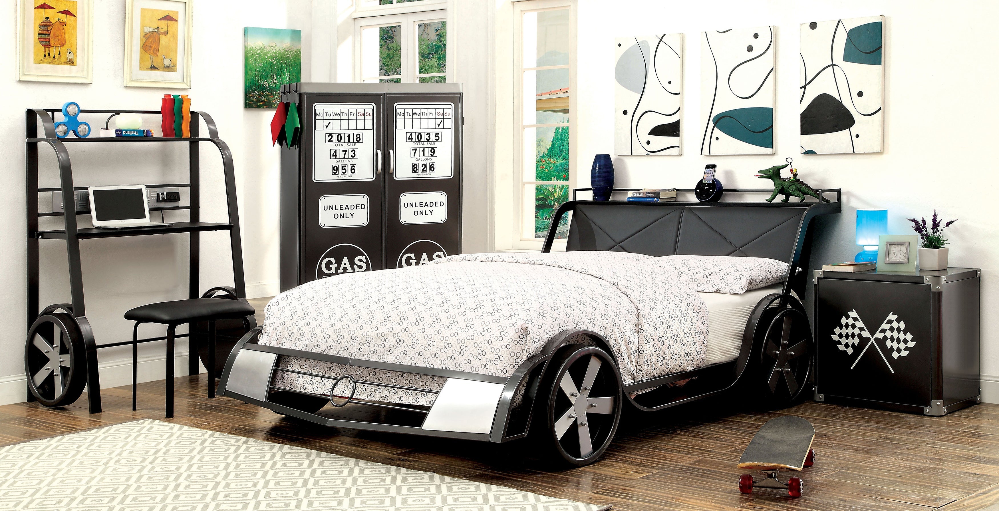 Gordon Novelty Metal Youth Bed in Full
