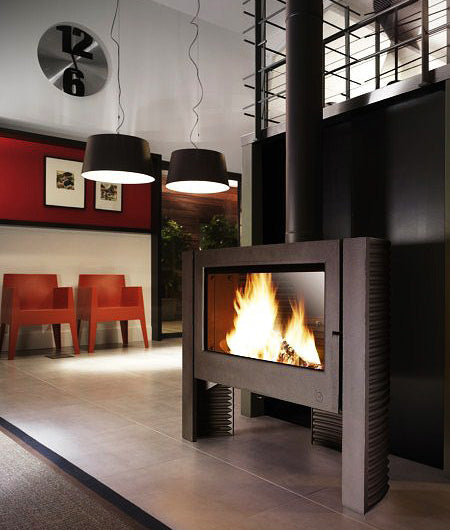 Invicta Itaya 41" Contemporain Freestanding Cast Iron Wood Burning Stove
