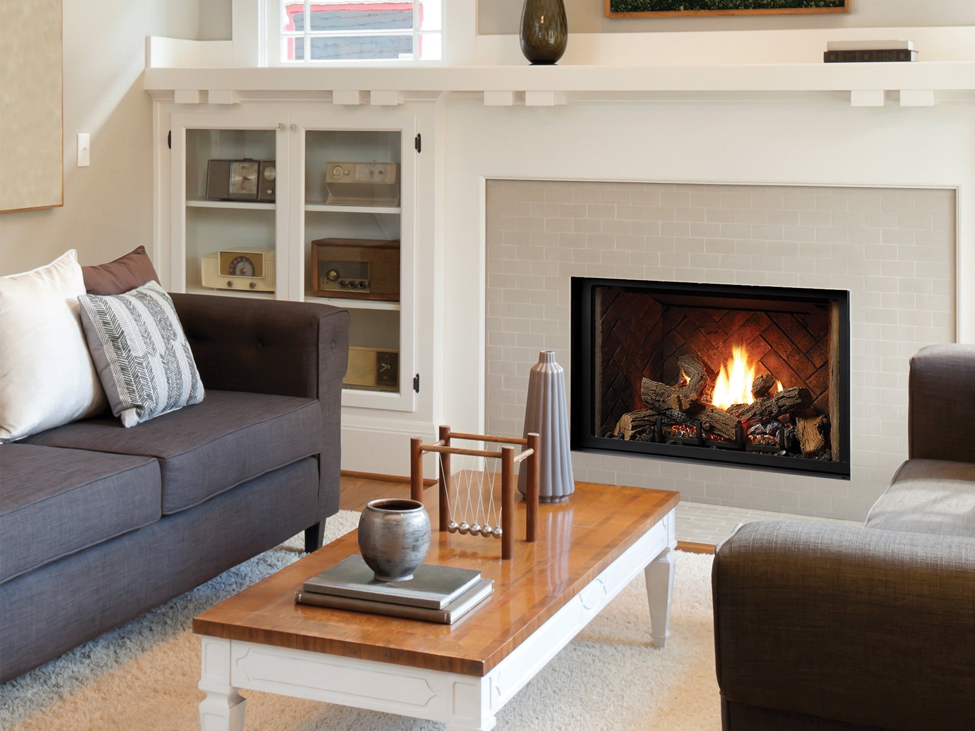 Kingsman HBZDV4736 Gas Fireplace - Embrace Timeless Elegance